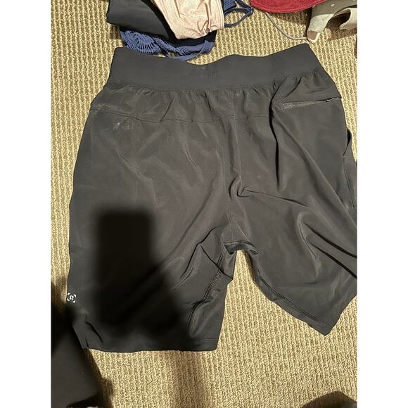 Lululemon Peloton Shorts Mens Small Elastic Waist Drawstring Pull-On Black - Picture 4 of 4